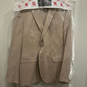 Egara Skinny Fit Suit